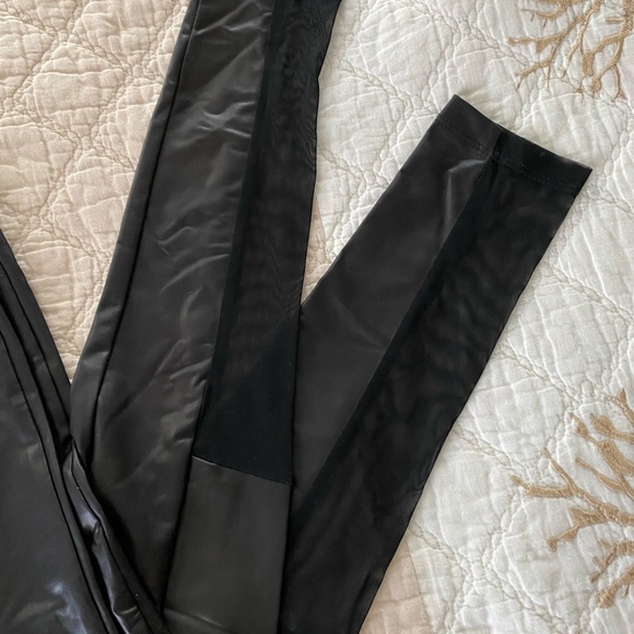 Top Shop Faux Leather Legging - Picture 3 of 3